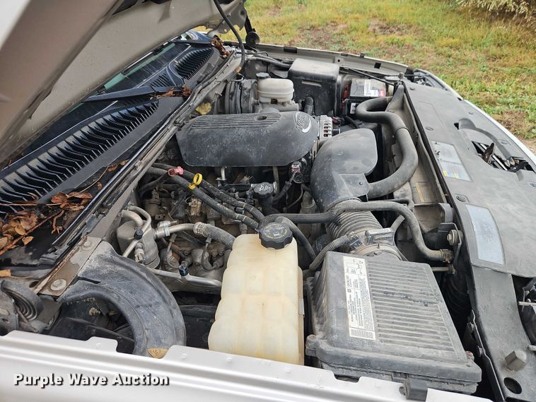 image for item EB8366 2006 Chevrolet Silverado 1500 Ext. Cab pickup truck