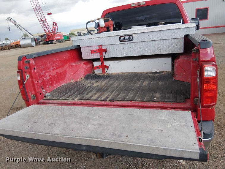 image for item EC1188 2013 Ford F250 Super Duty Crew Cab pickup truck