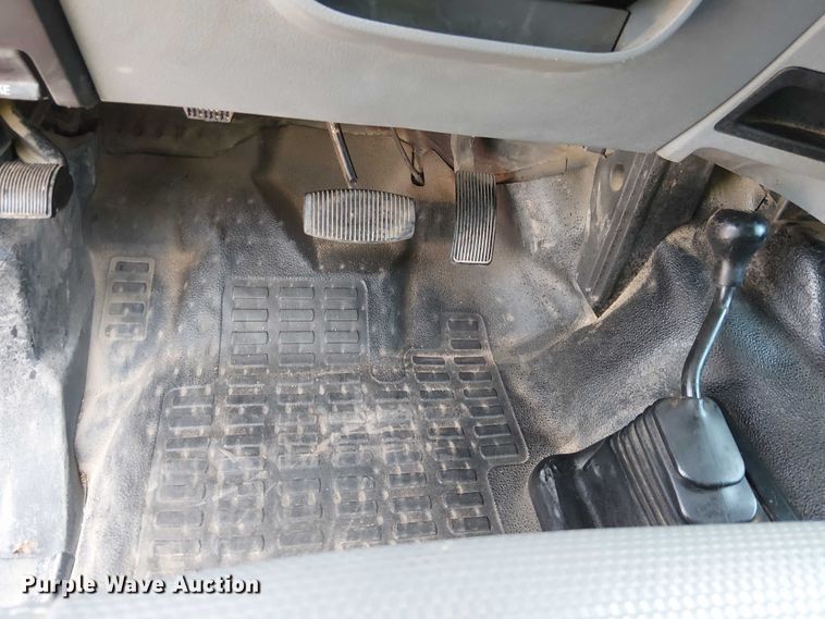 image for item EC1188 2013 Ford F250 Super Duty Crew Cab pickup truck