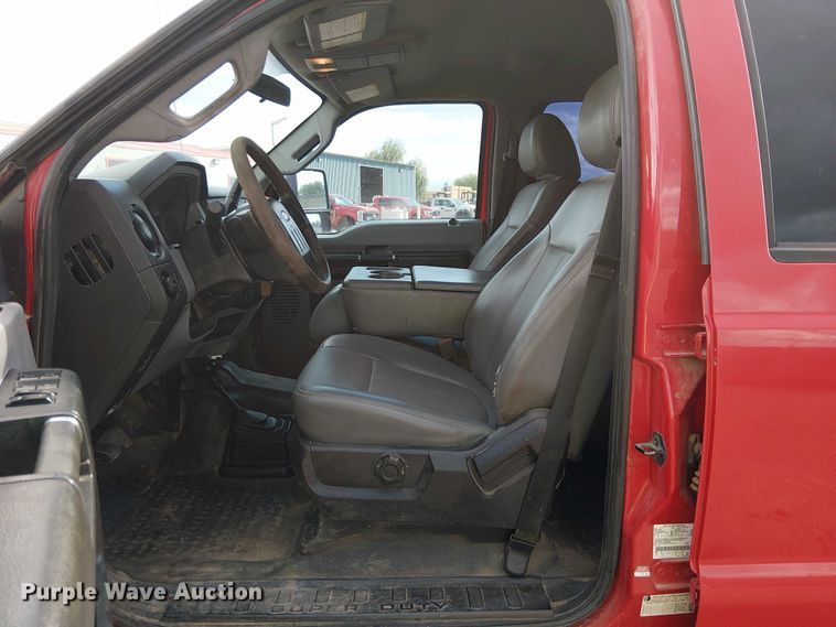 image for item EC1188 2013 Ford F250 Super Duty Crew Cab pickup truck