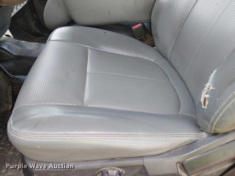 image for item EC1188 2013 Ford F250 Super Duty Crew Cab pickup truck