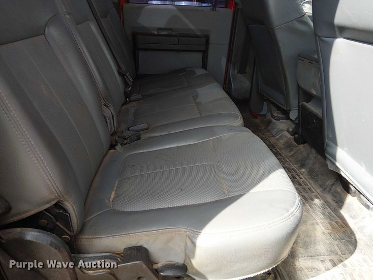 image for item EC1188 2013 Ford F250 Super Duty Crew Cab pickup truck