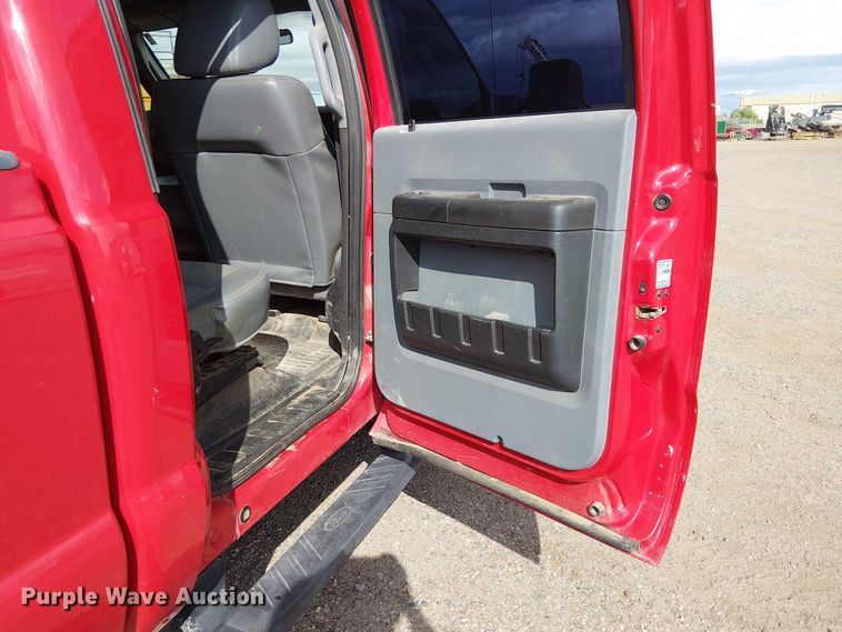 image for item EC1188 2013 Ford F250 Super Duty Crew Cab pickup truck