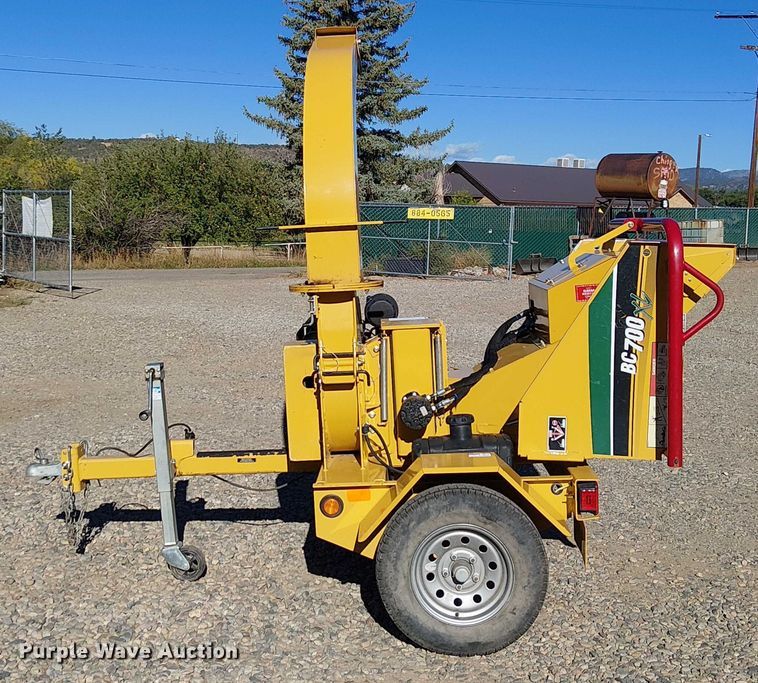 image for item EC1208 2019 Vermeer BC700XL wood chipper