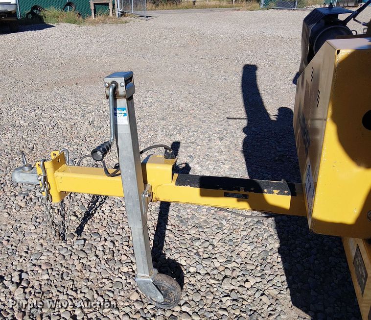 image for item EC1208 2019 Vermeer BC700XL wood chipper