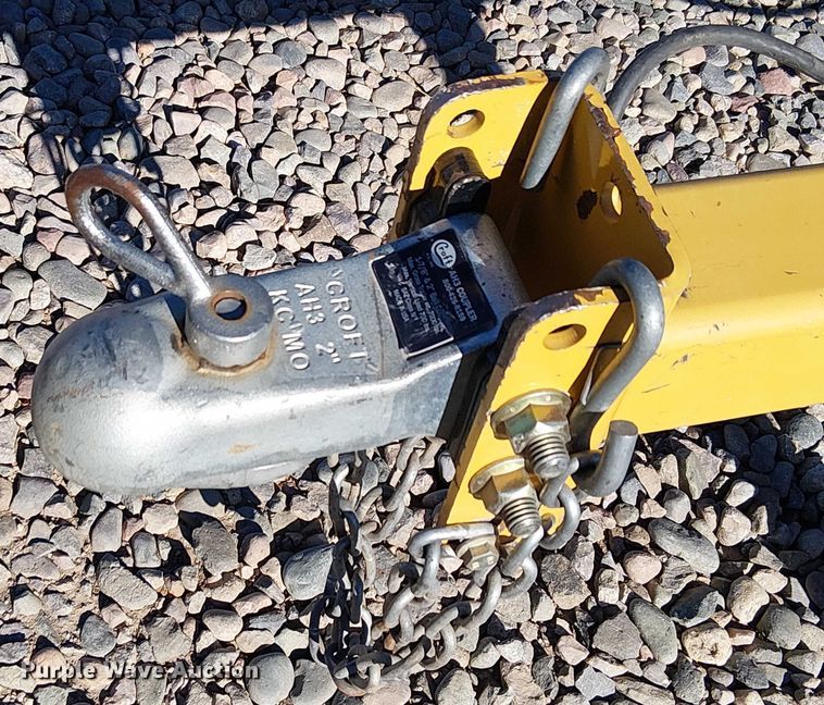 image for item EC1208 2019 Vermeer BC700XL wood chipper