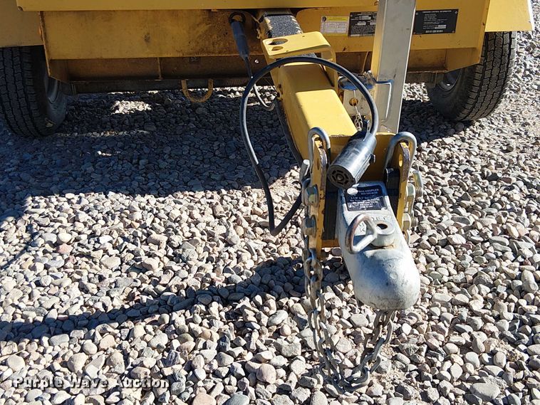 image for item EC1208 2019 Vermeer BC700XL wood chipper