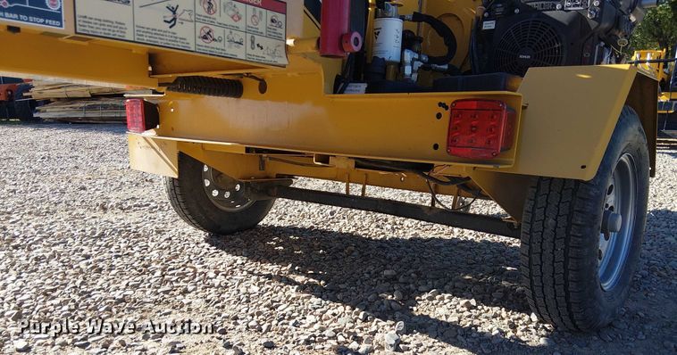 image for item EC1208 2019 Vermeer BC700XL wood chipper