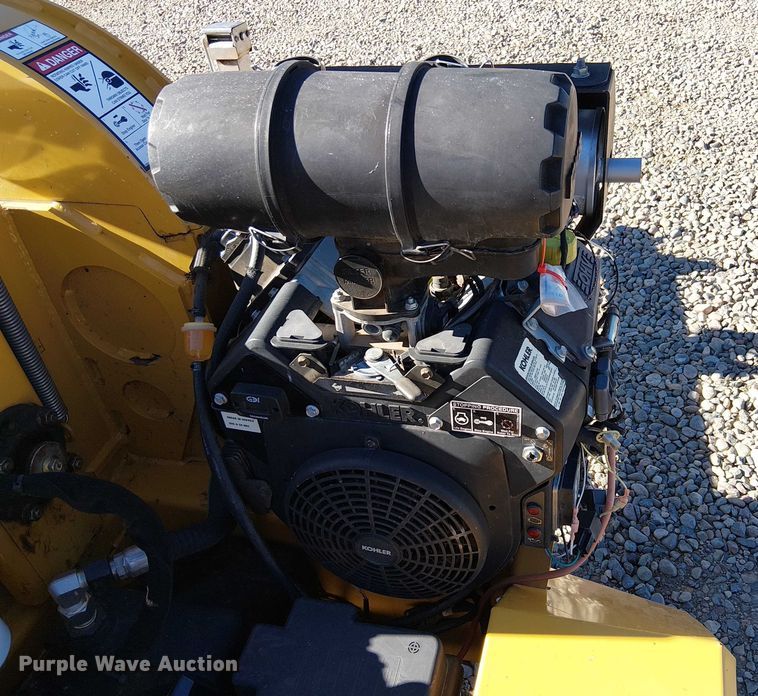 image for item EC1208 2019 Vermeer BC700XL wood chipper