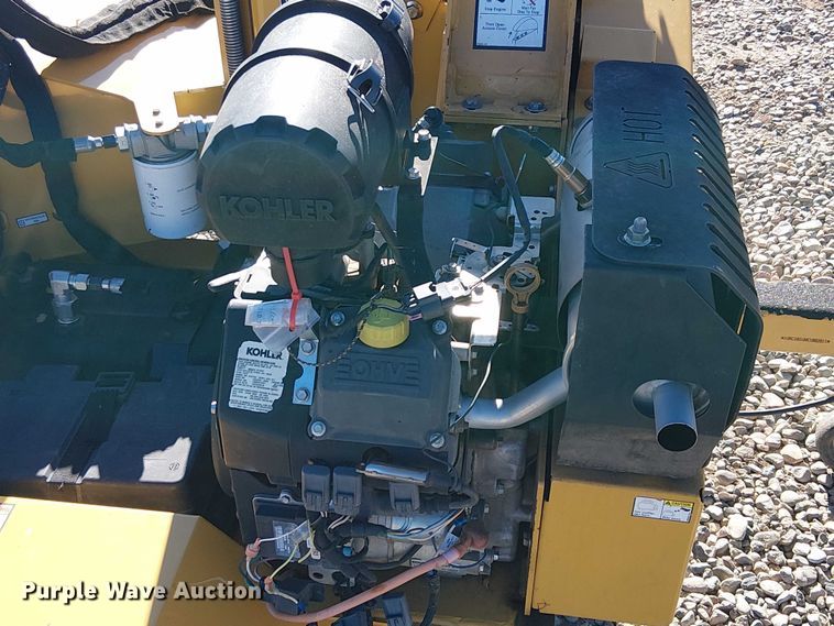 image for item EC1208 2019 Vermeer BC700XL wood chipper