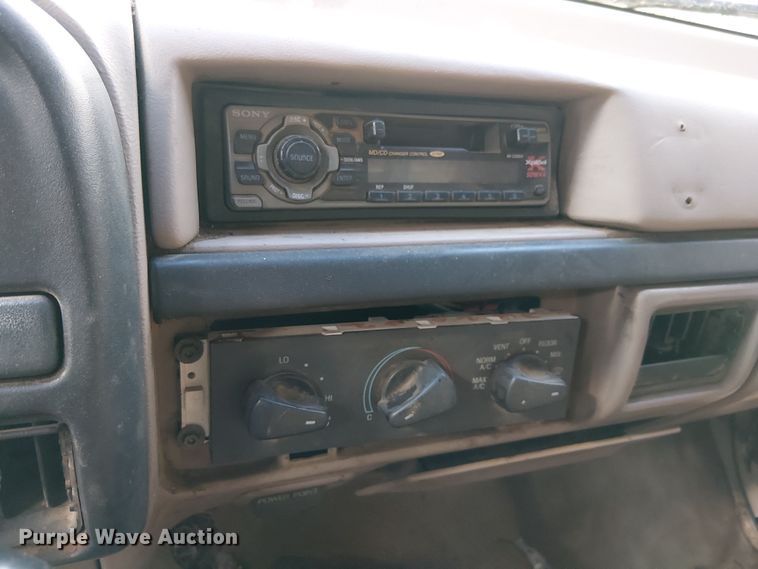 image for item EC1210 1992 Ford F Super Duty dump flatbed truck