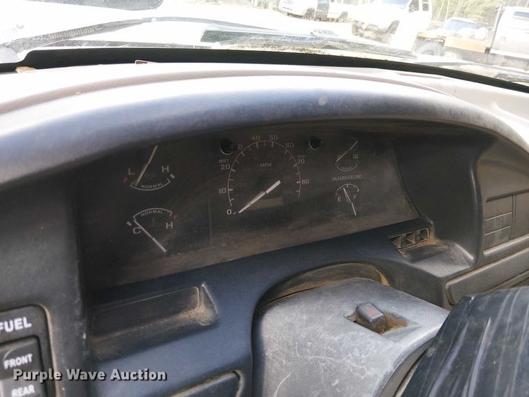 image for item EC1210 1992 Ford F Super Duty dump flatbed truck