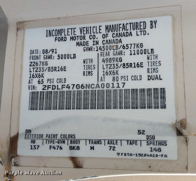 image for item EC1210 1992 Ford F Super Duty dump flatbed truck