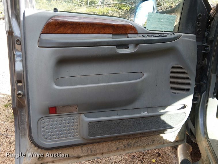 image for item EC1211 2003 Ford F250 Super Duty Crew Cab dump flatbed pickup truck