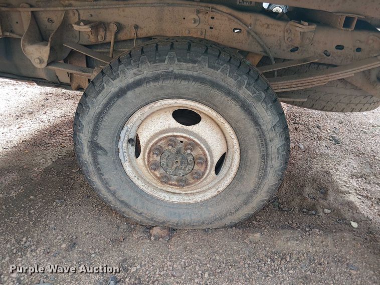 image for item EC1211 2003 Ford F250 Super Duty Crew Cab dump flatbed pickup truck