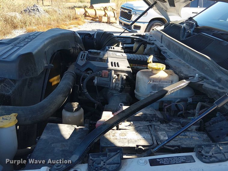 image for item EC1212 2019 RAM 5500 flatbed truck