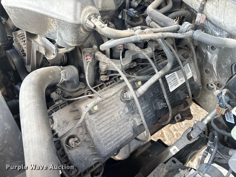 image for item EC3847 2017 Ford F350 Super Duty Crew Cab utility bed pickup truck