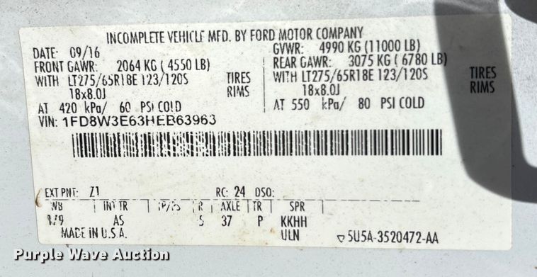 image for item EC3847 2017 Ford F350 Super Duty Crew Cab utility bed pickup truck