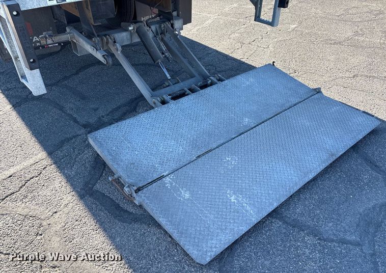 image for item EC8031 2022 Isuzu NQR Crew Cab box truck