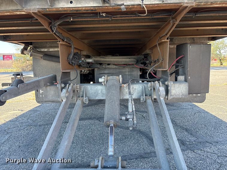 image for item EC8031 2022 Isuzu NQR Crew Cab box truck