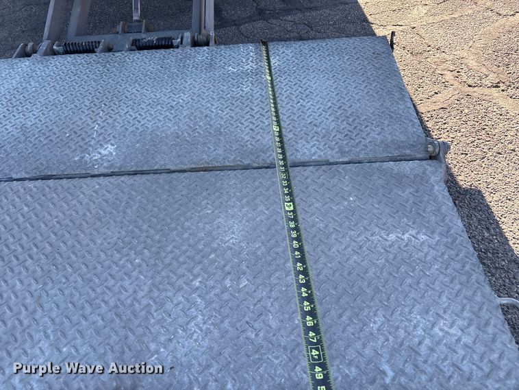 image for item EC8031 2022 Isuzu NQR Crew Cab box truck