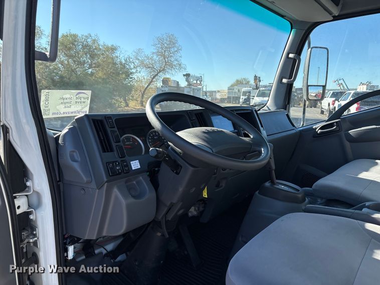 image for item EC8031 2022 Isuzu NQR Crew Cab box truck