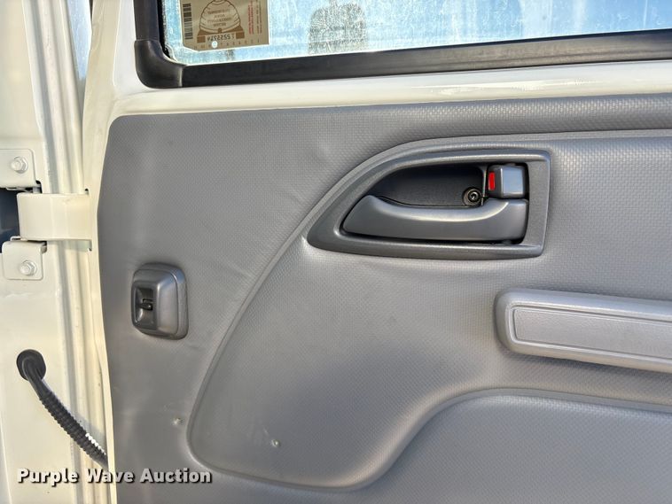 image for item EC8031 2022 Isuzu NQR Crew Cab box truck