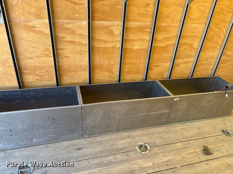 image for item EC8031 2022 Isuzu NQR Crew Cab box truck