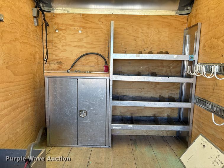 image for item EC8031 2022 Isuzu NQR Crew Cab box truck