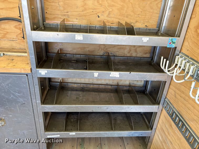 image for item EC8031 2022 Isuzu NQR Crew Cab box truck