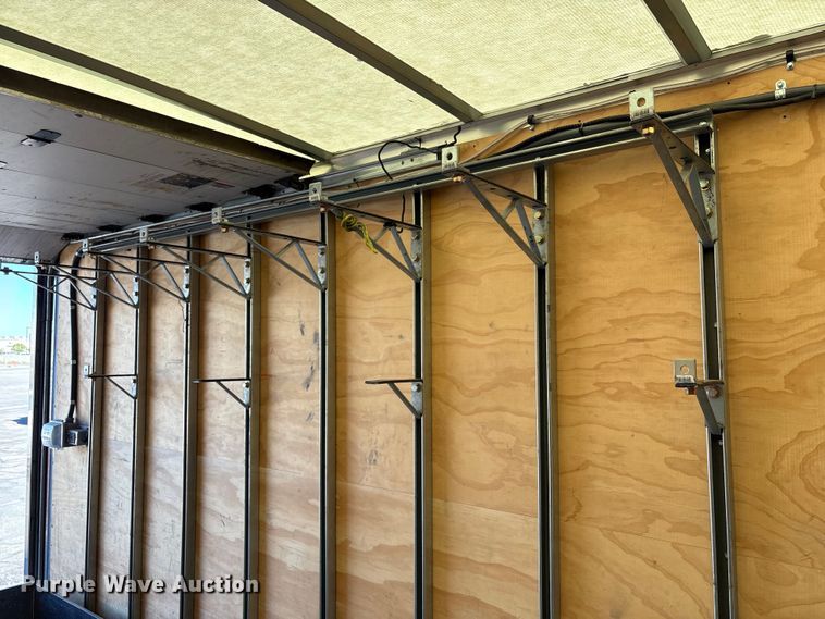 image for item EC8031 2022 Isuzu NQR Crew Cab box truck