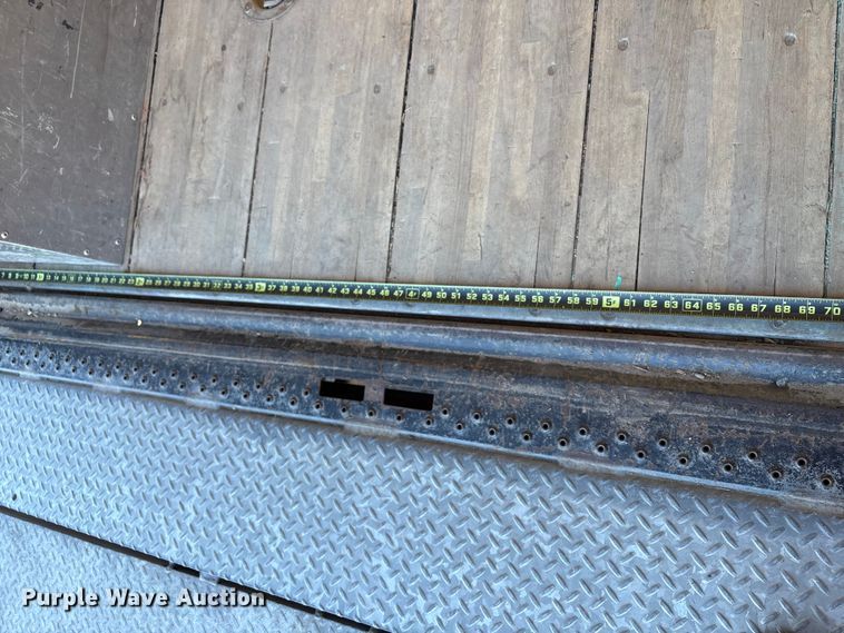 image for item EC8031 2022 Isuzu NQR Crew Cab box truck