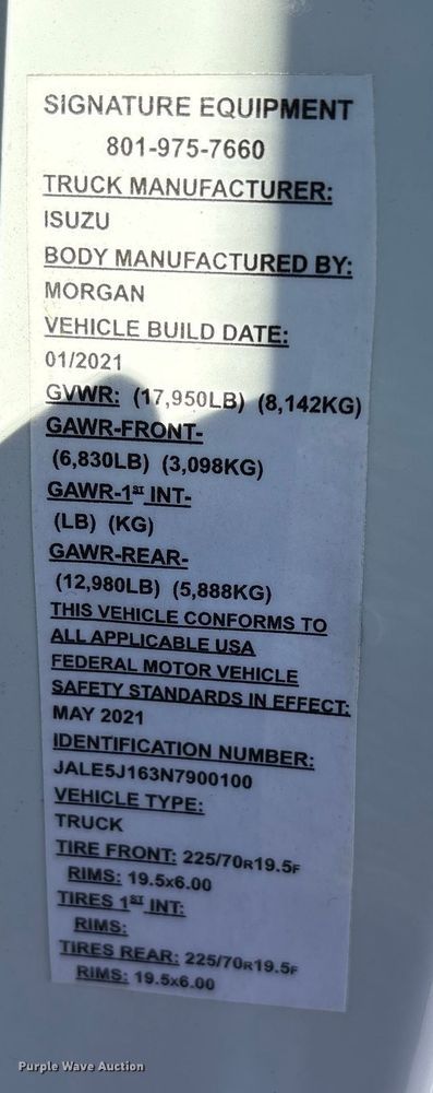 image for item EC8031 2022 Isuzu NQR Crew Cab box truck