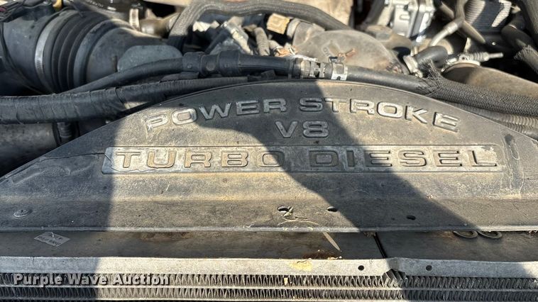 image for item ED2260 2008 Ford F-550 shuttle bus