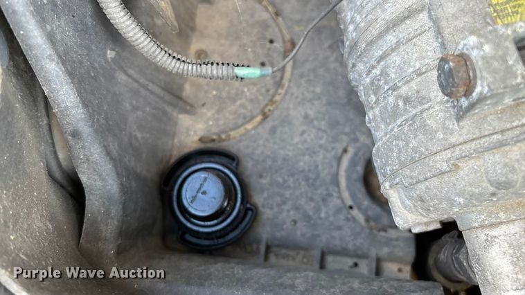 image for item ED2260 2008 Ford F-550 shuttle bus