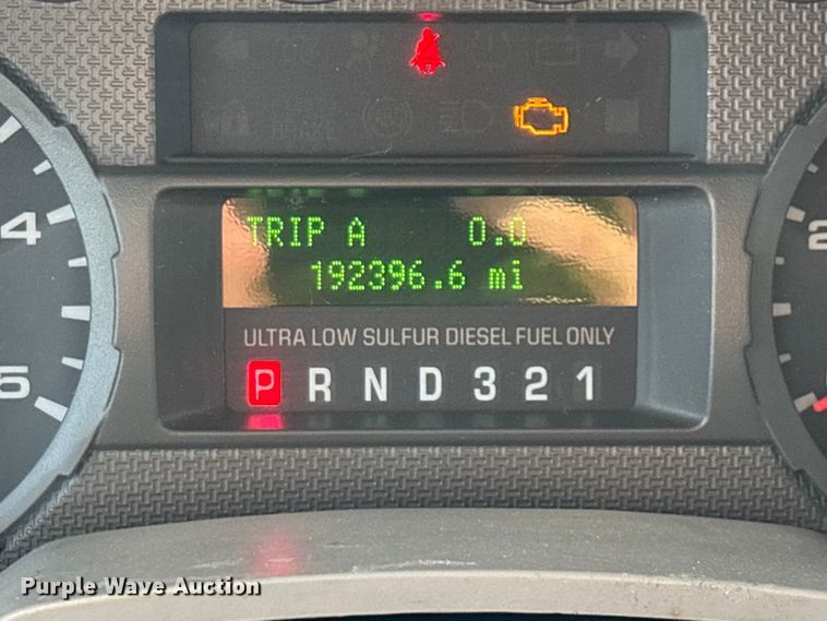 image for item ED2260 2008 Ford F-550 shuttle bus