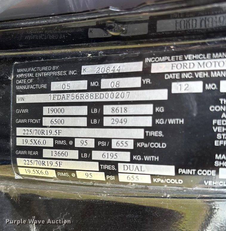 image for item ED2260 2008 Ford F-550 shuttle bus