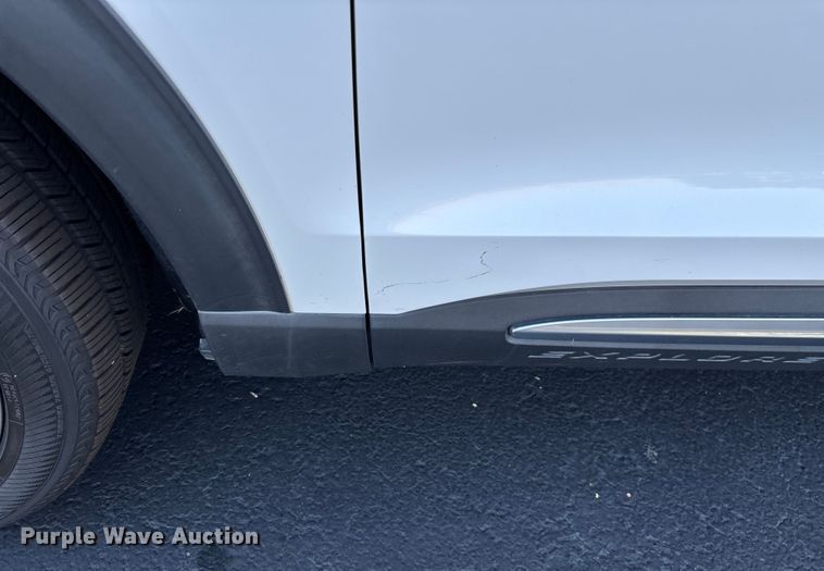 image for item ED2268 2020 Ford Explorer SUV