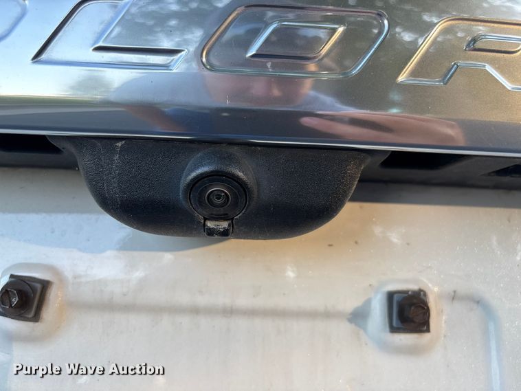 image for item ED2268 2020 Ford Explorer SUV