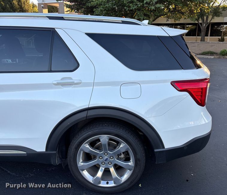 image for item ED2268 2020 Ford Explorer SUV