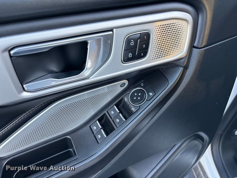 image for item ED2268 2020 Ford Explorer SUV