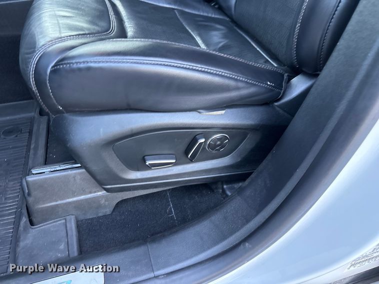 image for item ED2268 2020 Ford Explorer SUV