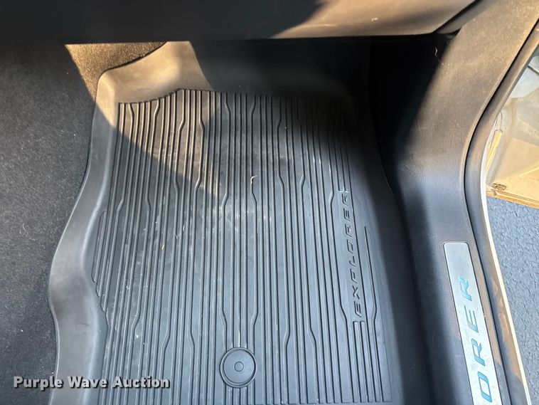 image for item ED2268 2020 Ford Explorer SUV