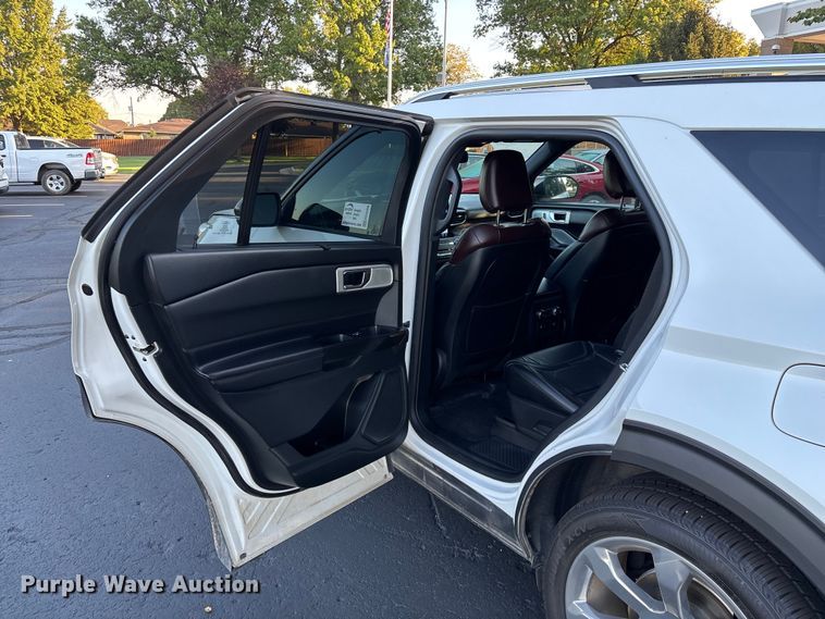 image for item ED2268 2020 Ford Explorer SUV