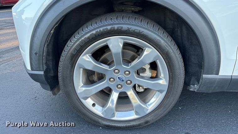 image for item ED2268 2020 Ford Explorer SUV