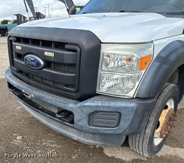 image for item ED5777 2016 Ford F450 Super Duty XL flatbed truck