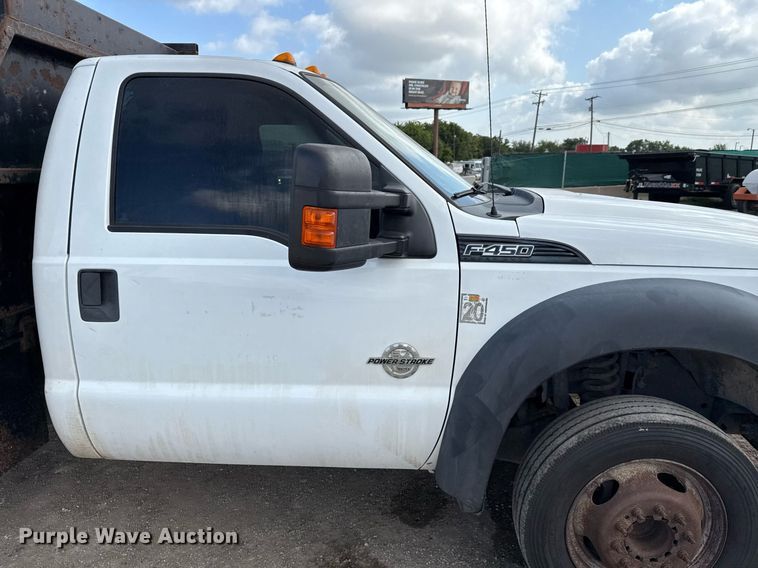 image for item ED5777 2016 Ford F450 Super Duty XL flatbed truck