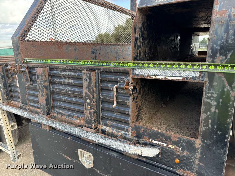 image for item ED5777 2016 Ford F450 Super Duty XL flatbed truck