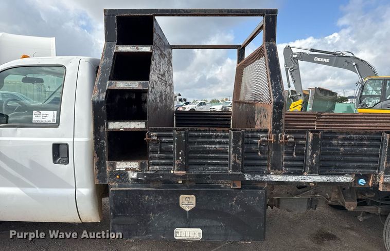 image for item ED5777 2016 Ford F450 Super Duty XL flatbed truck