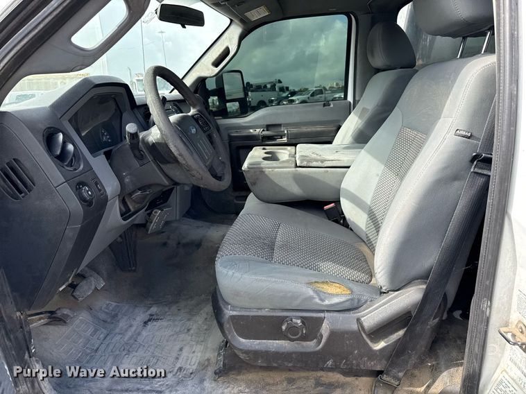 image for item ED5777 2016 Ford F450 Super Duty XL flatbed truck